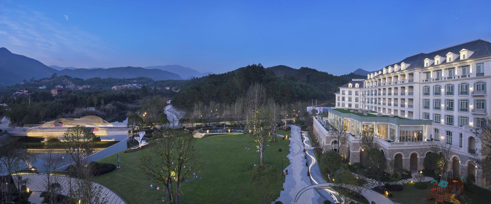 Hilton Garden Inn Hangzhou Lu'Niao Анджи Екстериор снимка